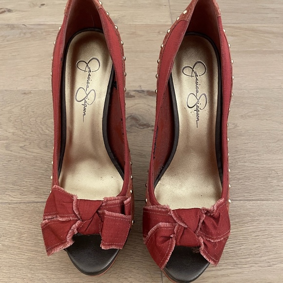 Jessica Simpson Red Suede Peep Toe Heels - Picture 3 of 8